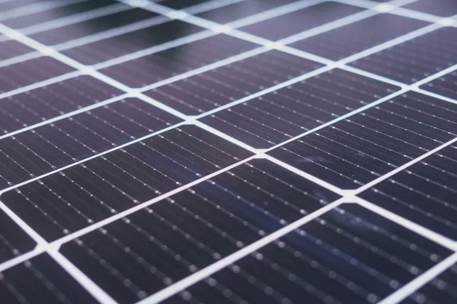 Installation de panneaux solaires pour l'autoconsommation électrique en Moselle 57.